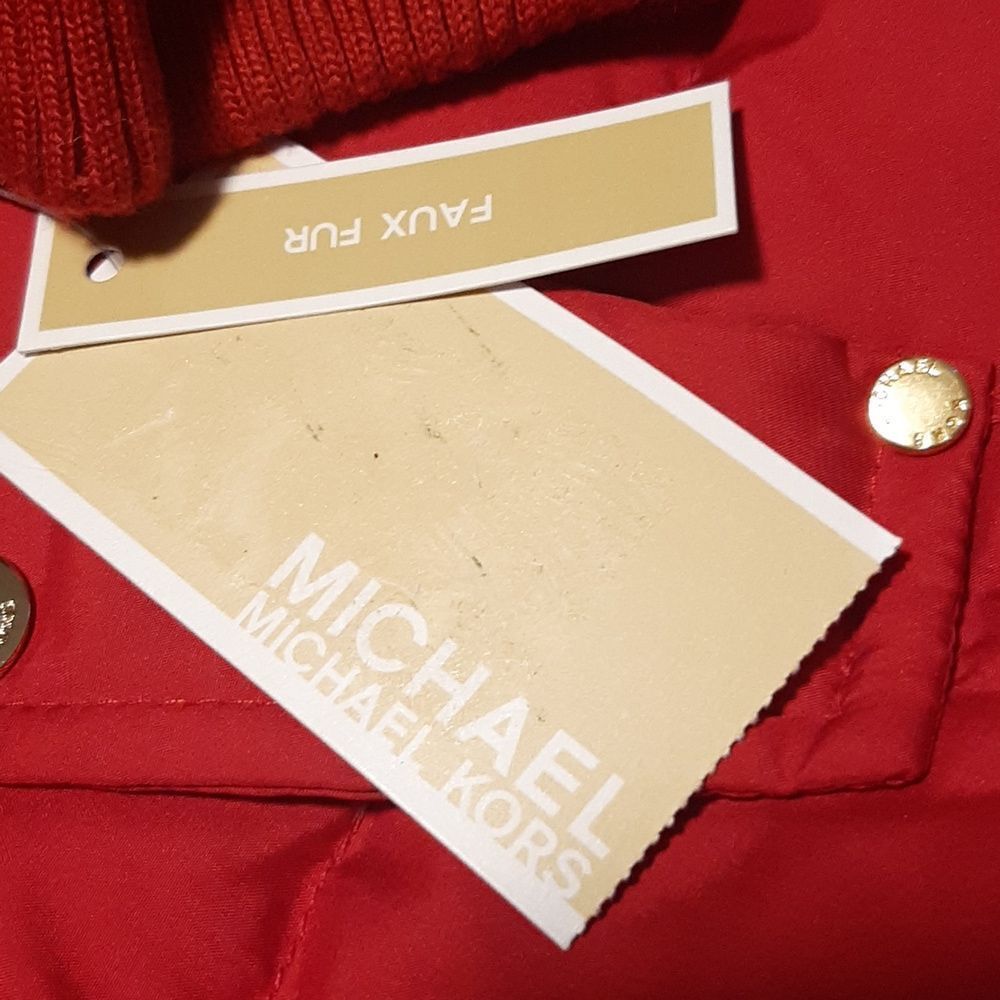 Michael Kors Faux Fur Trim Chevron Quilted Down Coat Size Large - Picture 9 of 9